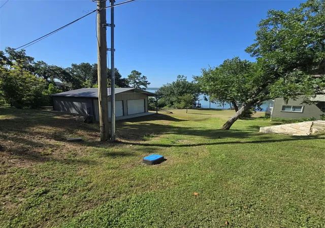 30th image of 72 Edgewater Wy, Pointblank, TX 77364 | MLS# 91285515