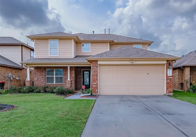 Photo 1 of Single family home for sale at 17718 Rose Summit Ln, Richmond, TX 77407 | MLS# 96092396 | Listing updated on 2026-08-11