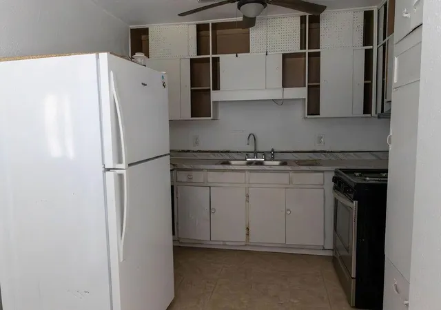 Photo 2 of Single family home for sale at 1514 Roanoke Dr, Wichita Falls, TX 76306 | MLS# 42586373 | Listing updated on 2026-09-22