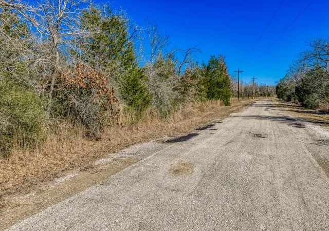 3rd image of 2113 County Road 278, Somerville, TX 77879 | MLS# 67342301