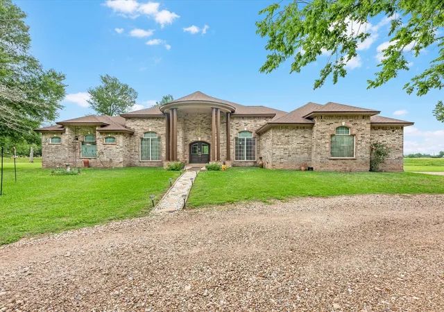 5th image of 530 Chisolm Trl, Wallis, TX 77485 | MLS# 72996278