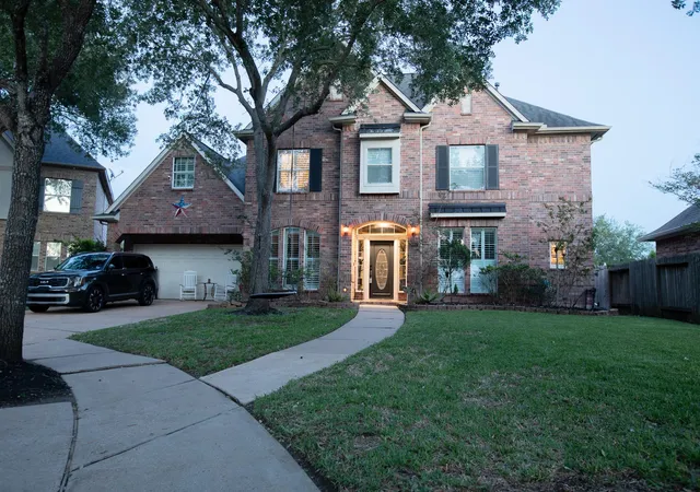 1st image of 2607 Summer Trace Ct, Richmond, TX 77406 | MLS# 48753258