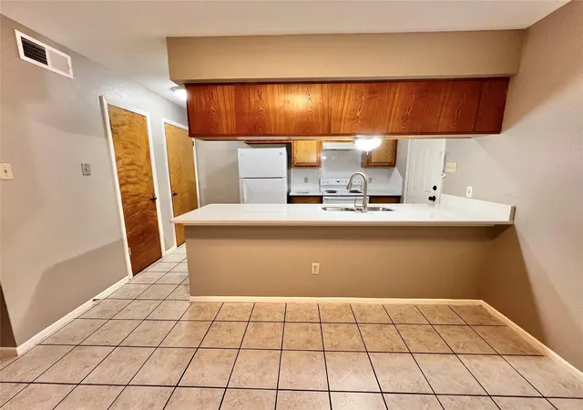 5th image of 1031-1037 N Chenango St, Angleton, TX 77515 | MLS# 96677497