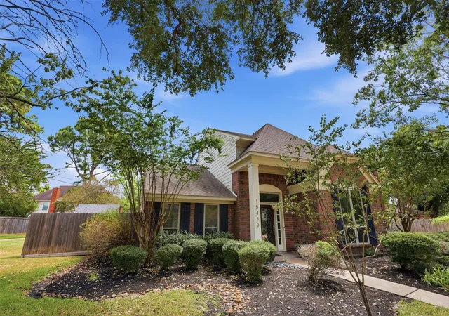 Photo 3 of Single family home for sale at 15430 Freestone Peach Ln, Cypress, TX 77433 | MLS# 67572782 | Listing updated on 2026-09-20