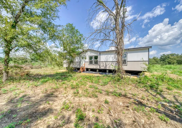Homes for sale in Midway, TX | 9960 Goose Prairie Rd, Midway, TX 75852 | MLS# 50585137