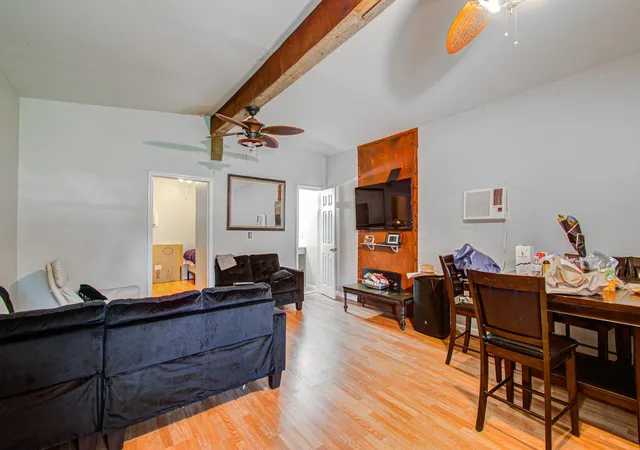 Photo 3 of Single family home for sale at 2901 County Rd 3479b, Cleveland, TX 77327 | MLS# 34838590 | Listing updated on 2026-07-17