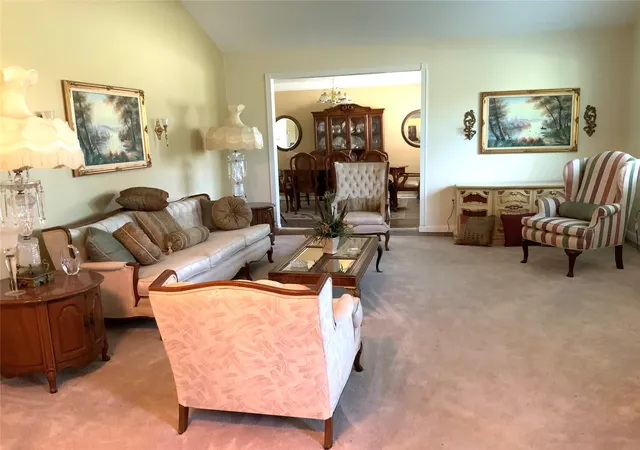 4th image of 3704 Cork Dr, Houston, TX 77047 | MLS# 73203716
