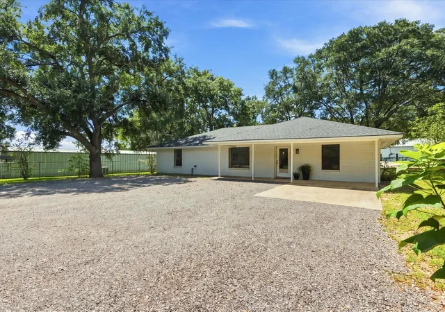 1st image of 130 Parrish St, New Waverly, TX 77358 | MLS# 18114823