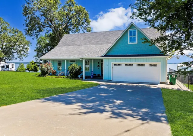 3rd image of 151 Key Largo Loop, Pointblank, TX 77364 | MLS# 98908361