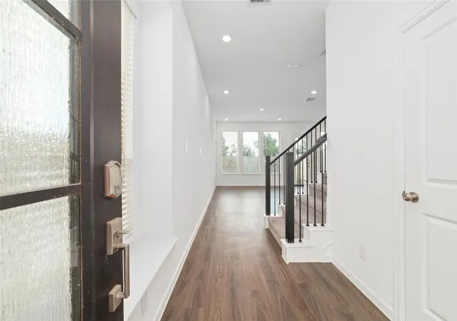 4th image of 5719 Foggy Vine Ct, Fulshear, TX 77441 | MLS# 89827389