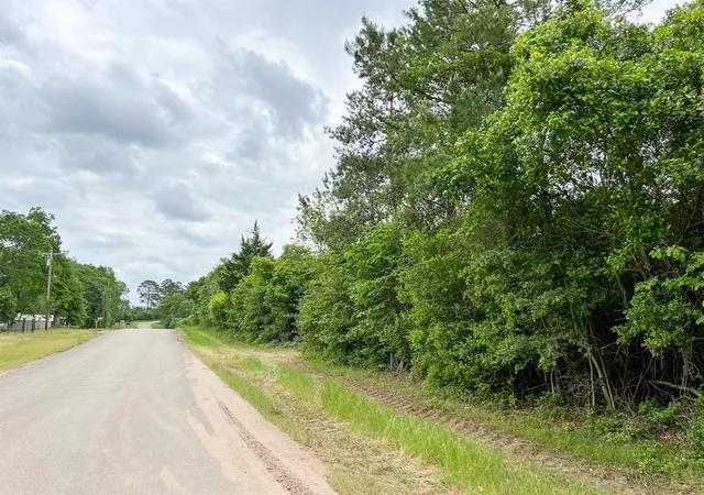 1st image of 25 Cr 2145, Crockett, TX 75835 | MLS# 91262510