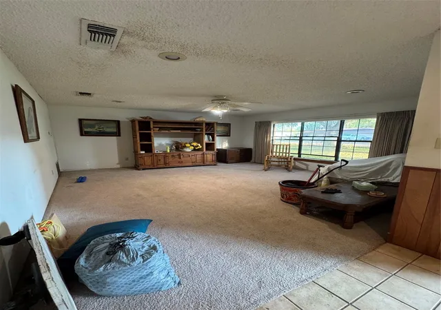 Photo 2 of Single family home for sale at 212 E Elizabeth Ave, Palacios, TX 77465 | MLS# 93567575 | Listing updated on 2026-08-28