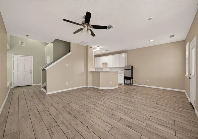 Photo 4 of Townhouse for sale at 11874 Ramla Pl Trl, Houston, TX 77089 | MLS# 91095669 | Listing updated on 2026-09-11
