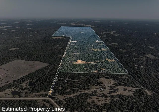 Homes for sale in Weimar, TX | 1883 County Road 273, Weimar, TX 78962 | MLS# 90466690