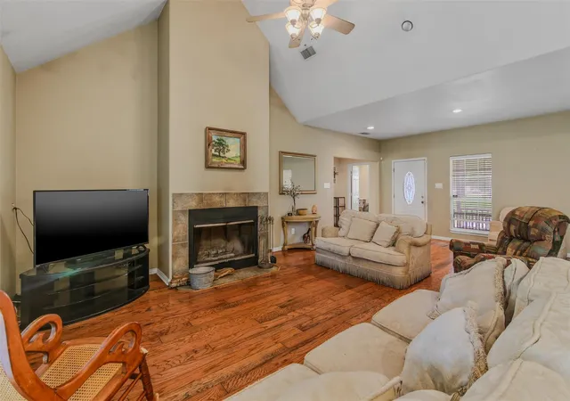 Homes for sale in Conroe, TX | 11692 Clark Ln, Conroe, TX 77385 | MLS# 59752593