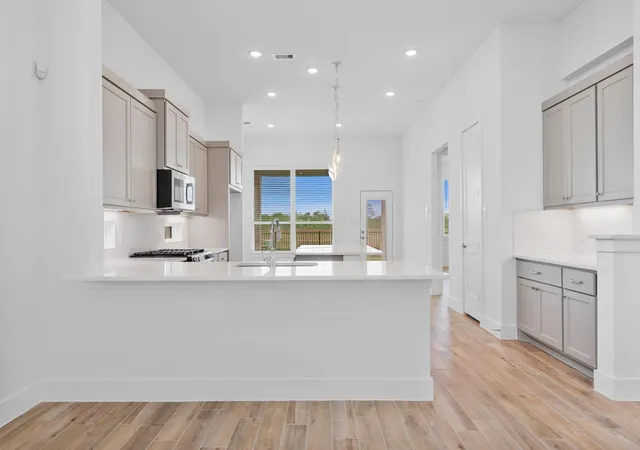 Photo 3 of Single family home for sale at 2815 Sunrise Fld Ln, Fulshear, TX 77423 | MLS# 17219208 | Listing updated on 2026-08-04