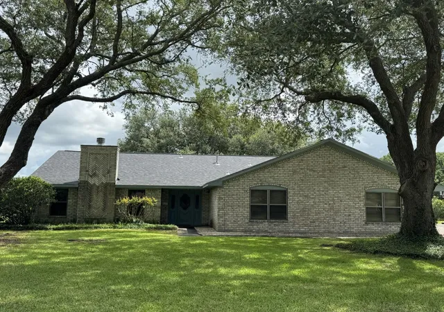 5th image of 4 Shantilly Ln, Bay City, TX 77414 | MLS# 79857081