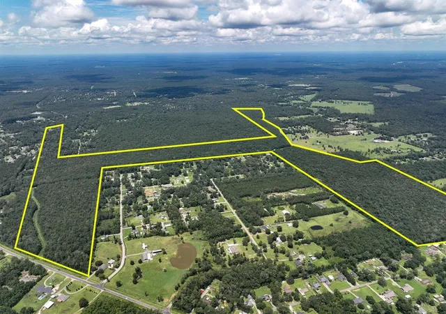 1st image of 0 Fm 1132, Vidor, TX 77662 | MLS# 93970706
