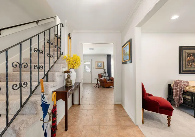 Photo 4 of Single family home for sale at 6010 Coral Ridge Rd, Houston, TX 77069 | MLS# 9191513 | Listing updated on 2026-07-21