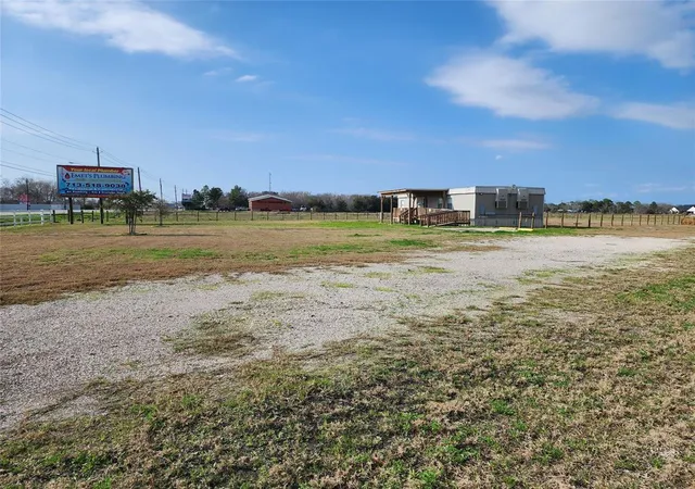 2nd image of 3373 E Hwy 6, Alvin, TX 77511 | MLS# 63329348