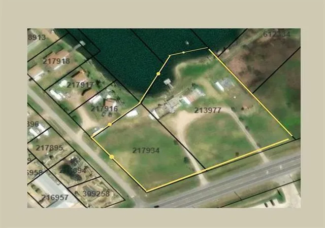 14th image of 2017 Hwy 87, Port Bolivar, TX 77650 | MLS# 85917638