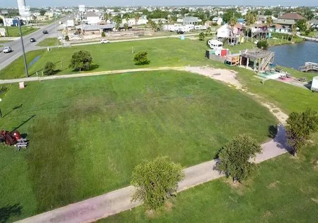 2nd image of 2017 Hwy 87, Port Bolivar, TX 77650 | MLS# 85917638