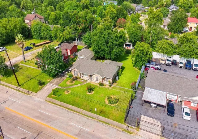 Photo 50 of Single family home for sale at 3139 Jeanetta St, Houston, TX 77063 | MLS# 62093189 | Listing updated on 2026-10-08