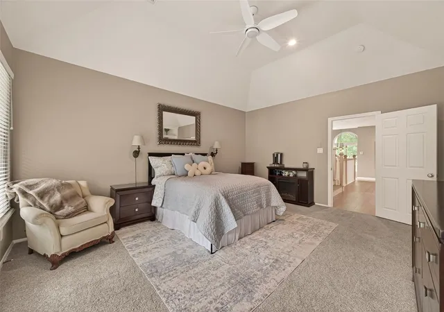 4th image of 5335 Fairdale Ln, Houston, TX 77056 | MLS# 61548802