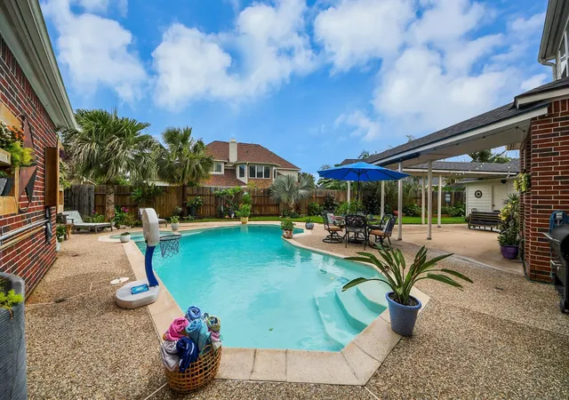 Photo 3 of Single family home for sale at 1155 Rustling Wind Ln, League City, TX 77573 | MLS# 28065896 | Listing updated on 2026-08-18