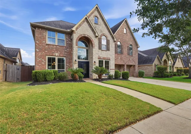 2nd image of 4130 Clover Ridge Ln, Sugar Land, TX 77479 | MLS# 51174491