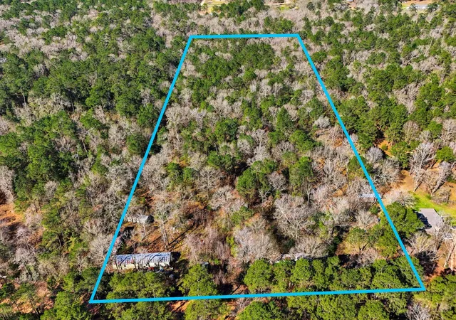 2nd image of 530 Smith Ln, Cleveland, TX 77328 | MLS# 73476711