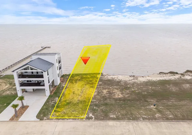 Land for sale at 3421 Bay Point Dr, Palacios, TX 77465 | MLS# 10049592