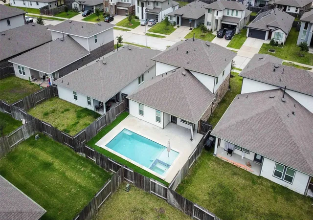 Photo 3 of Single family home for sale at 7519 Ramsgate Cliff Ln, Richmond, TX 77407 | MLS# 49573203 | Listing updated on 2026-08-13