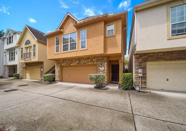 32nd image of 5817 Washington Ave #C, Houston, TX 77007 | MLS# 2030060