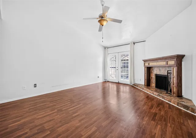 5th image of 9707 Richmond Ave #44, Houston, TX 77042 | MLS# 60637444