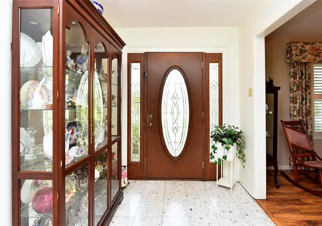 4th image of 1901 Laurel Oaks Dr, Richmond, TX 77469 | MLS# 98841568