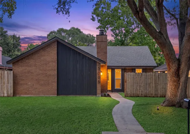 Photo 1 of Sale Pending at 3305 Avenue R, Rosenberg, TX 77471 | MLS# 77873458 | Listing updated on 2026-09-24