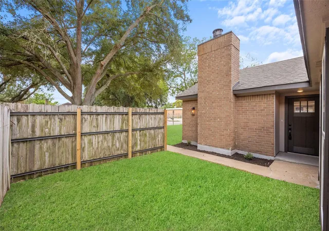 Photo 3 of Sale Pending at 3305 Avenue R, Rosenberg, TX 77471 | MLS# 77873458 | Listing updated on 2026-09-24