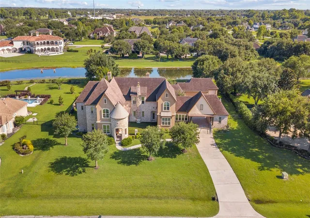 Photo 1 of Sale Pending at 2419 Parrot Shell Ln, Richmond, TX 77406 | MLS# 69061098 | Listing updated on 2026-09-18