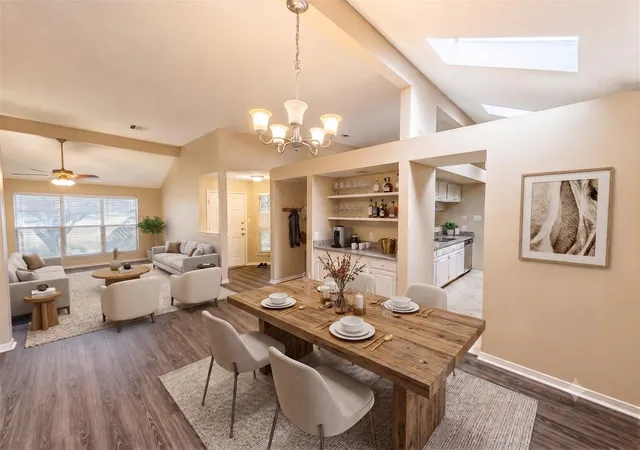 3rd image of 13007 Stancliff Oaks St, Sugar Land, TX 77478 | MLS# 43867573