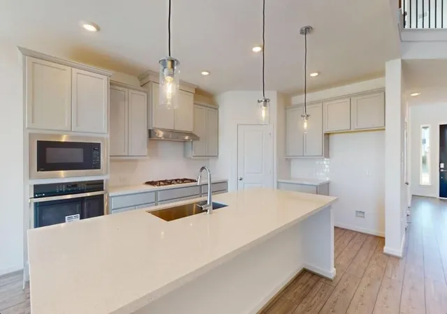 Photo 4 of Sale Pending at 9607 Yaletzi Gdns St, Richmond, TX 77407 | MLS# 14901756 | Listing updated on 2026-09-07