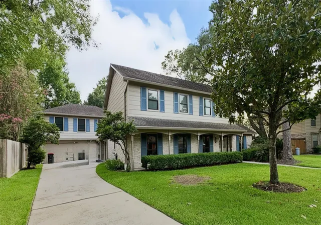 Photo 2 of Single family home for sale at 7507 Brinkworth Ln, Houston, TX 77070 | MLS# 13359205 | Listing updated on 2026-07-31