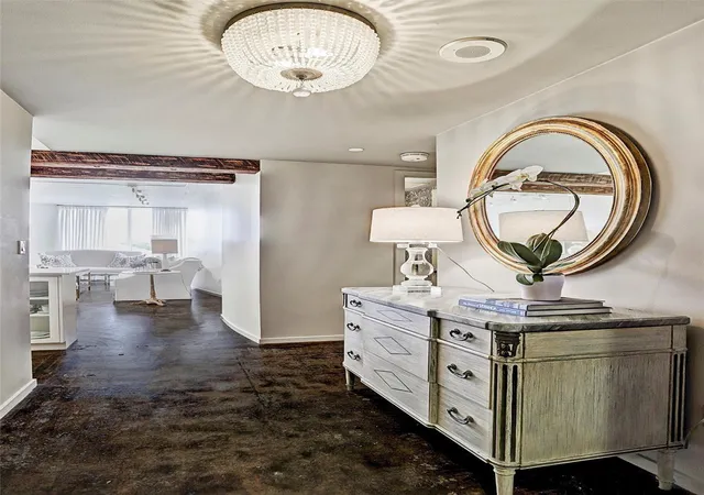 1st image of 5110 San Felipe St #31W, Houston, TX 77056 | MLS# 83650717