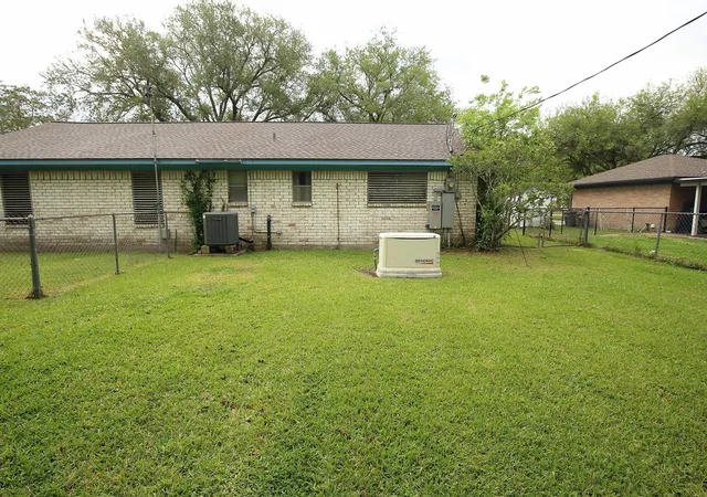 Homes for sale in Santa Fe, TX | 3804 Shady Ln, Santa Fe, TX 77517 | MLS# 3011919