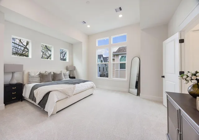 Photo 3 of Sale Pending at 9311 Montridge Dr, Houston, TX 77080 | MLS# 85975258 | Listing updated on 2026-08-30