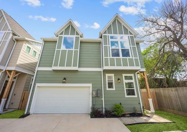 Photo 4 of Sale Pending at 9311 Montridge Dr, Houston, TX 77080 | MLS# 85975258 | Listing updated on 2026-08-30