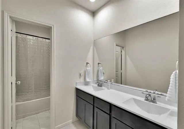 Photo 4 of Single family home for sale at 113 Whelan Ln, New Waverly, TX 77358 | MLS# 43670490 | Listing updated on 2026-09-22