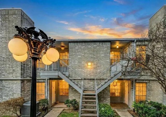 Homes for sale in Houston, TX | 7400 Bellerive Dr #502, Houston, TX 77036 | MLS# 24413271