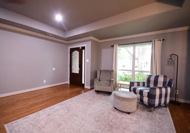 3rd image of 6230 Queensloch Dr, Houston, TX 77096 | MLS# 31813122