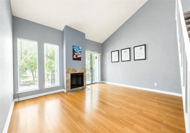Photo 3 of Condo for sale at 10811 Richmond Ave #22, Houston, TX 77042 | MLS# 44093623 | Listing updated on 2026-09-19